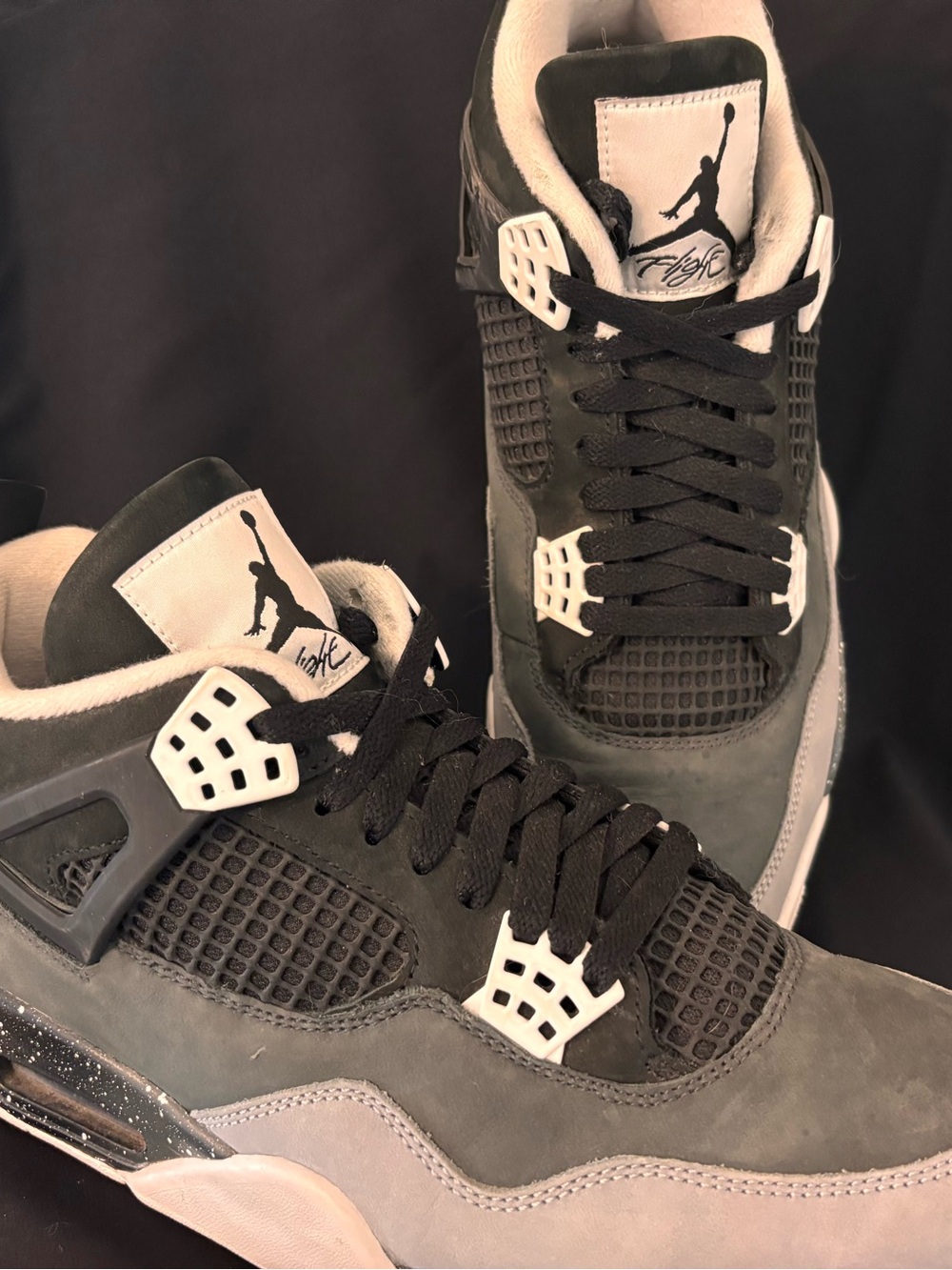 Jordan Men's Retro 4 Sneakers in Black and Gray